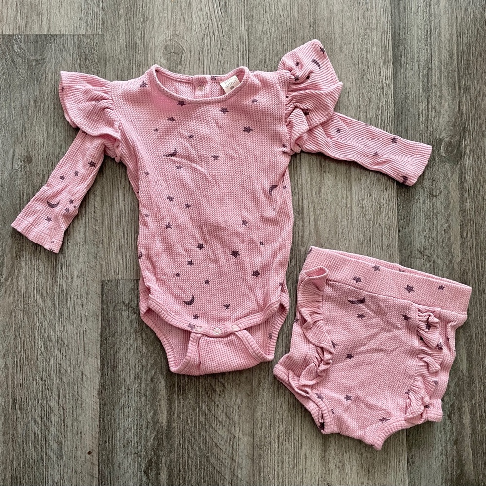 Kate Quinn Matching Set